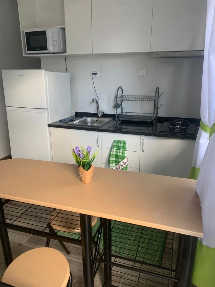 Apartamento T-1 para Arrendamento em Albufeira Foto 6