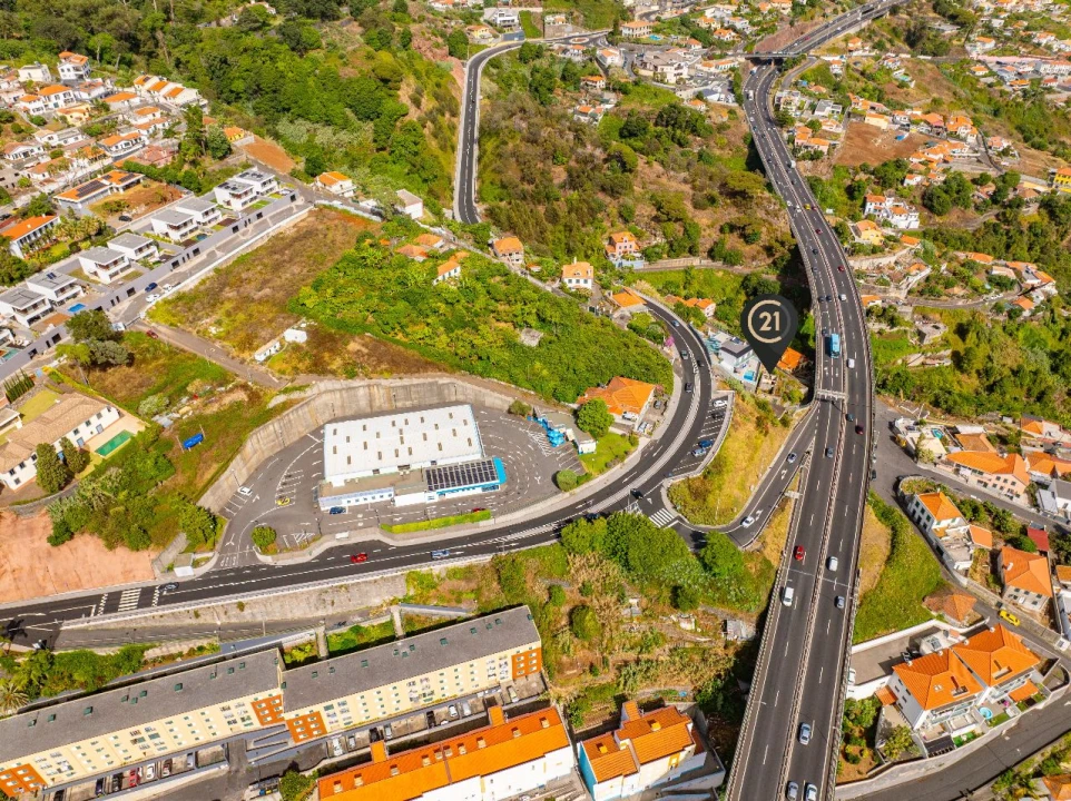 Moradia T2 para Venda em Funchal Foto 13