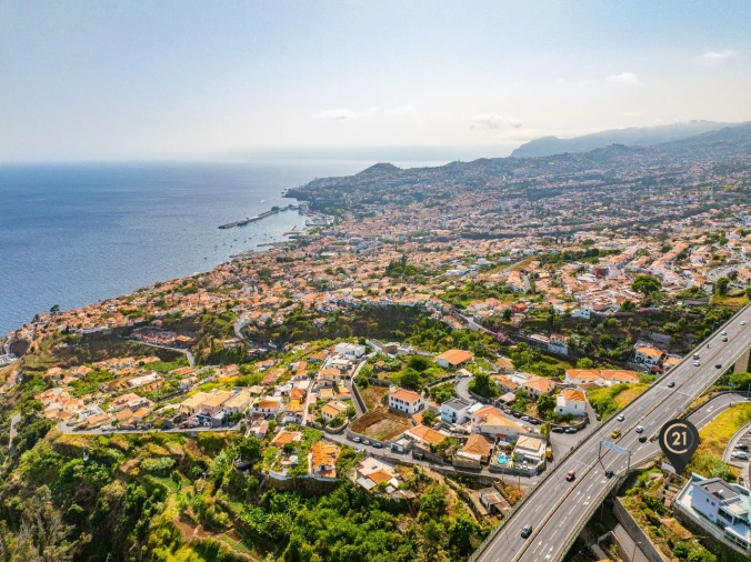 Moradia T2 para Venda em Funchal Foto 3