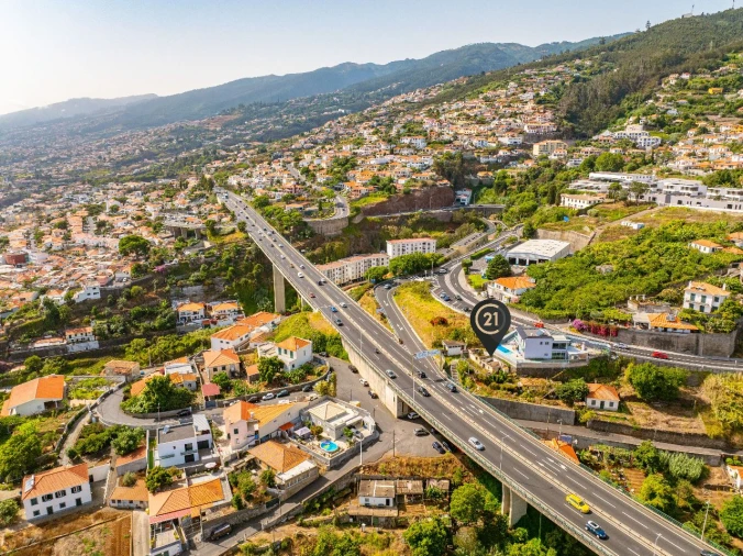 Moradia T2 para Venda em Funchal Foto 17