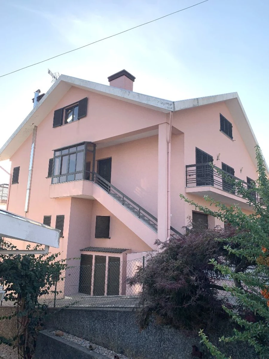 Moradia T6 para Venda em Rua do Ermo, 139 - 4520-304 Fornos Santa Maria da Feira Foto 2