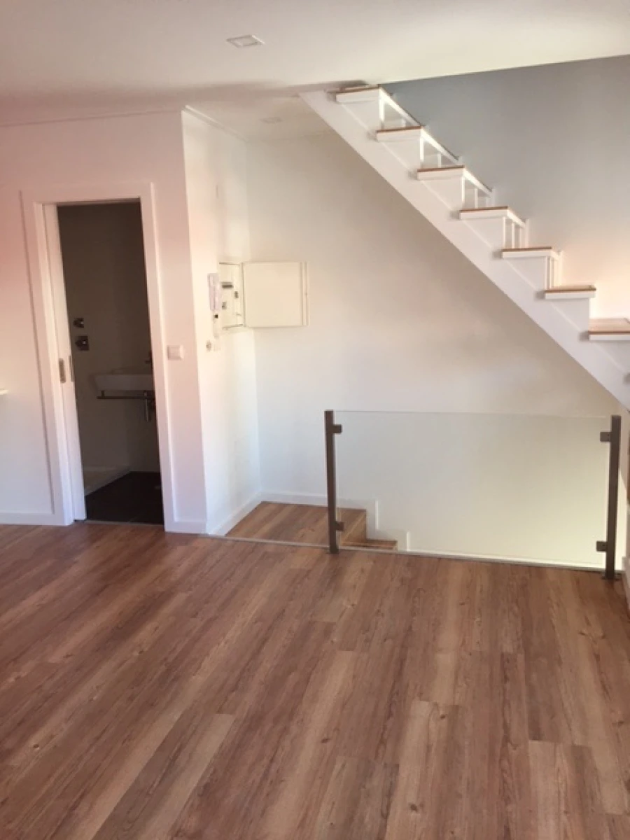 Apartamento T1 para Arrendamento em Alcochete Foto 5