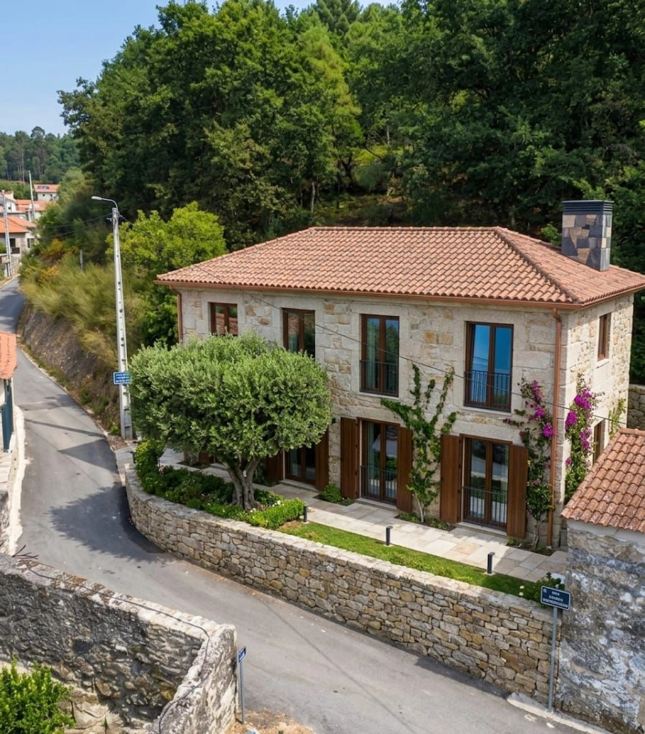 Moradia T3 para Venda em Arcos de Valdevez Foto 1