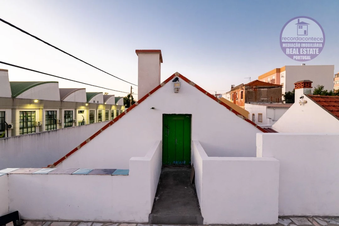 Moradia T3 para Venda em Setúbal Foto 36