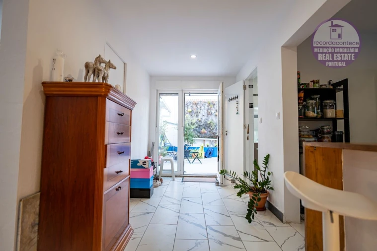 Moradia T3 para Venda em Setúbal Foto 8