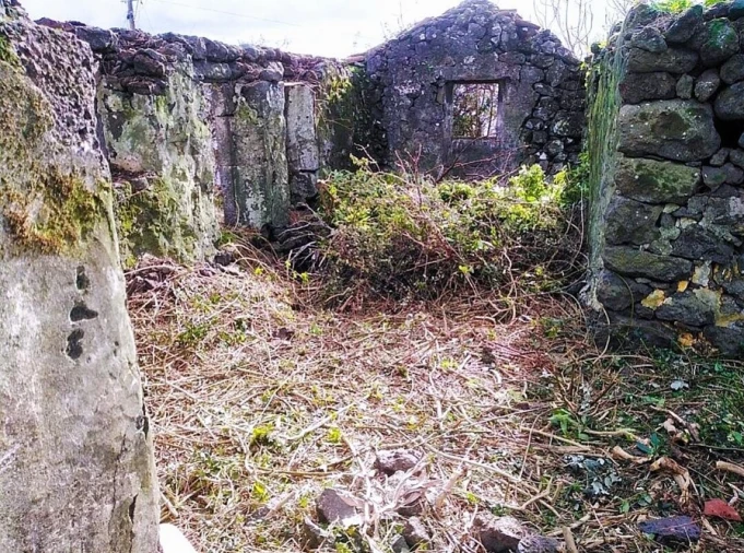 Moradia para Venda em Manadas Foto 7