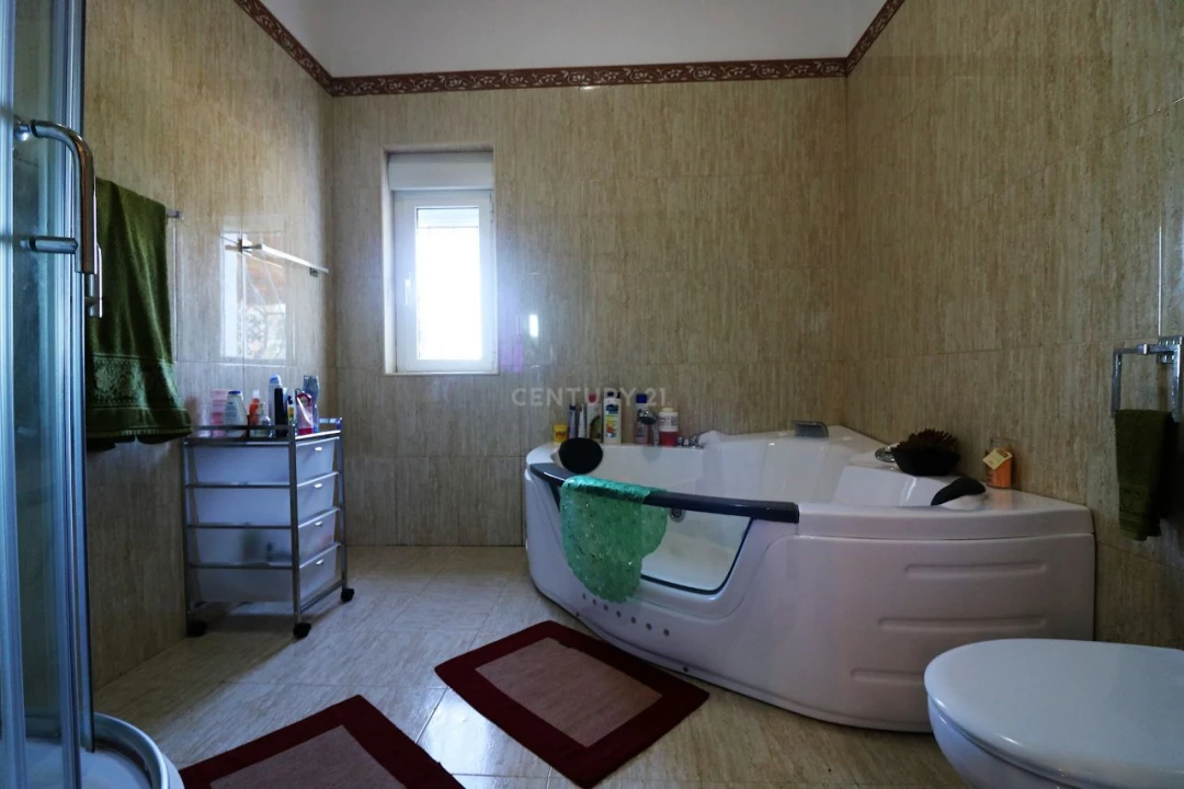 Quinta T7 para Venda em Estremoz Foto 8