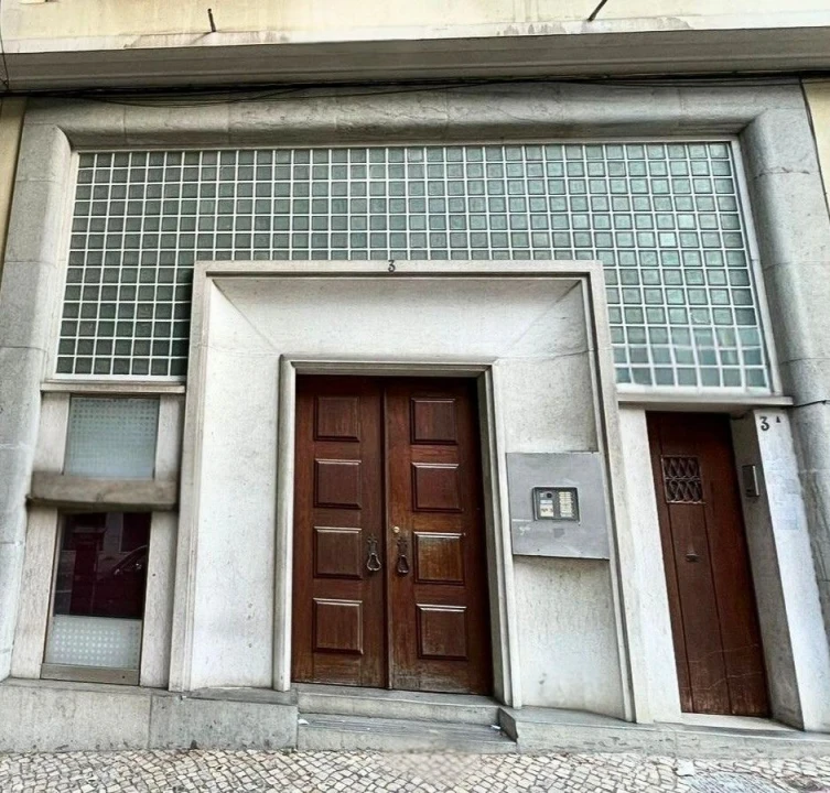 Apartamento T3 para Venda em Lisboa Foto 1