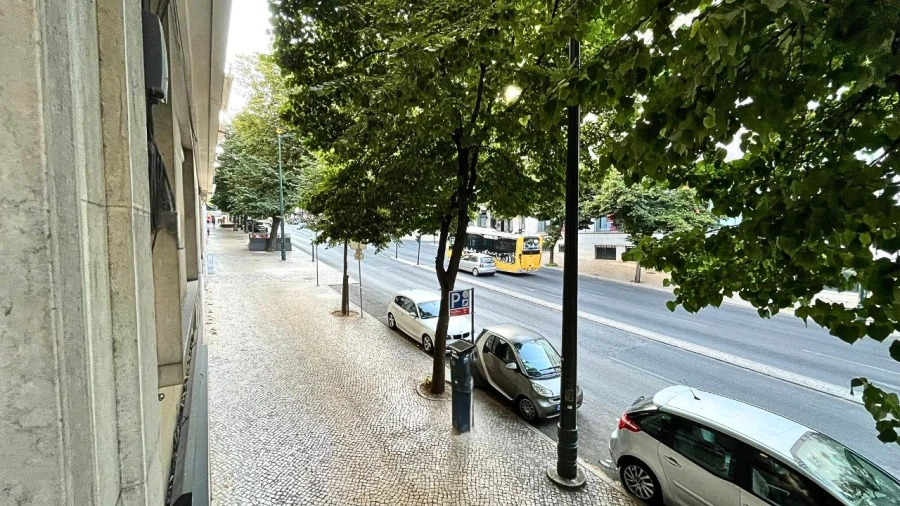 Apartamento T3 para Venda em Lisboa Foto 2