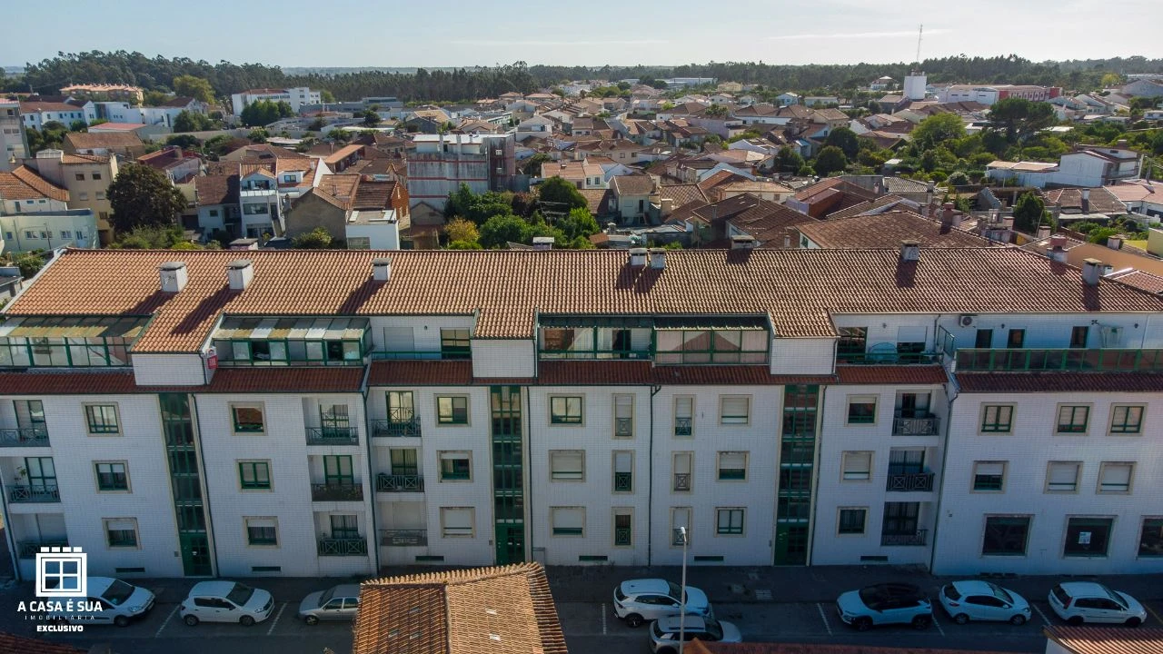 Apartamento T2 para Venda em Ovar Foto 19