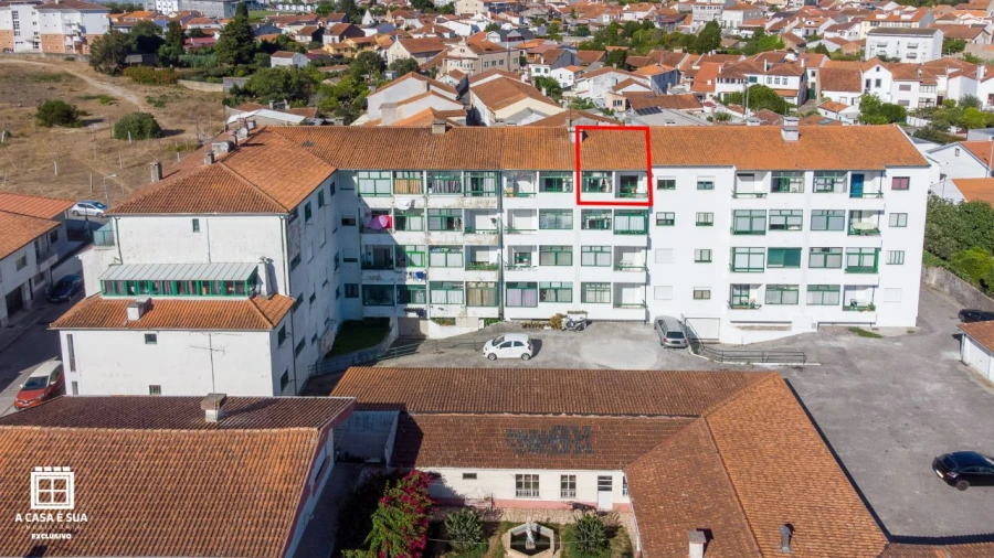 Apartamento T2 para Venda em Ovar Foto 20