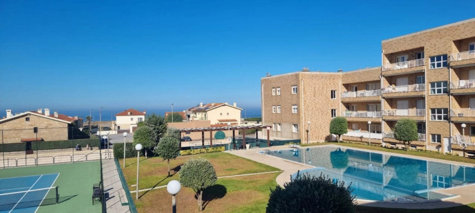 Moradia T4 para Arrendamento em Labruge Foto 7