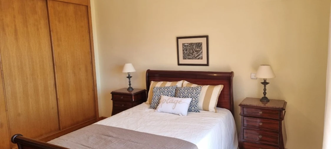 Moradia T4 para Arrendamento em Labruge Foto 16