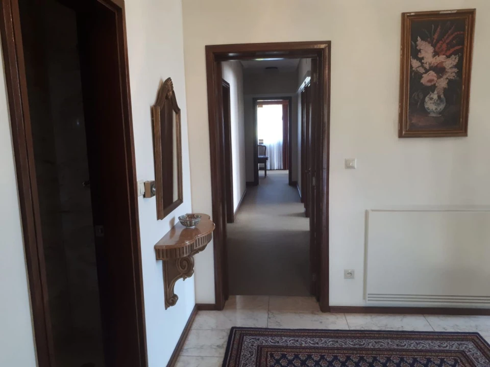 Moradia T6 para Venda em gondomar Foto 8