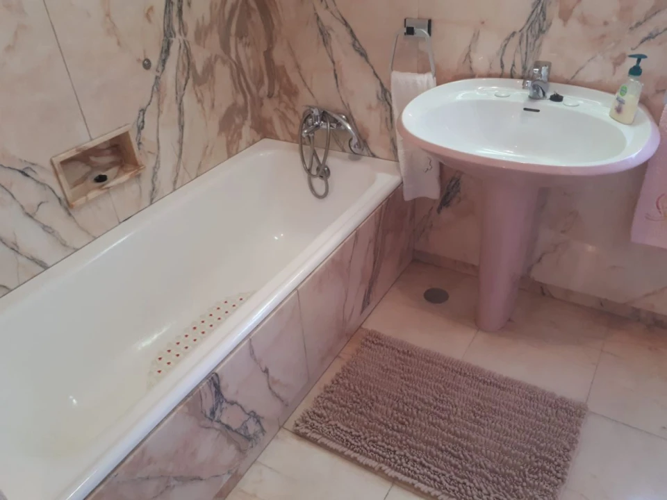 Moradia T6 para Venda em gondomar Foto 20