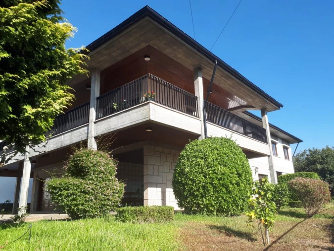 Moradia T6 para Venda em gondomar