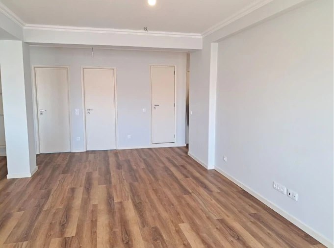 Apartamento T4 para Arrendamento em Lisboa Foto 4