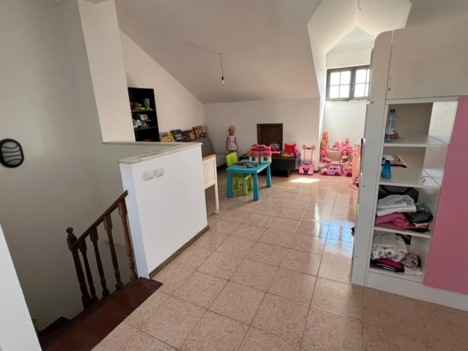 Moradia T4 para Venda em Casal de Santo António Foto 3