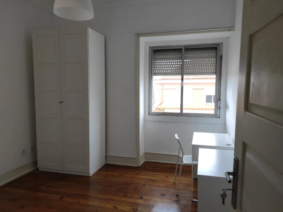 Negócio para Venda em Amadora Foto 7