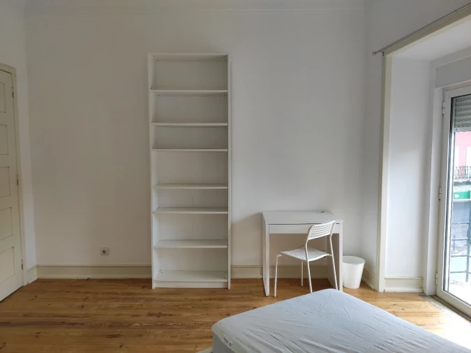 Negócio para Venda em Amadora Foto 2