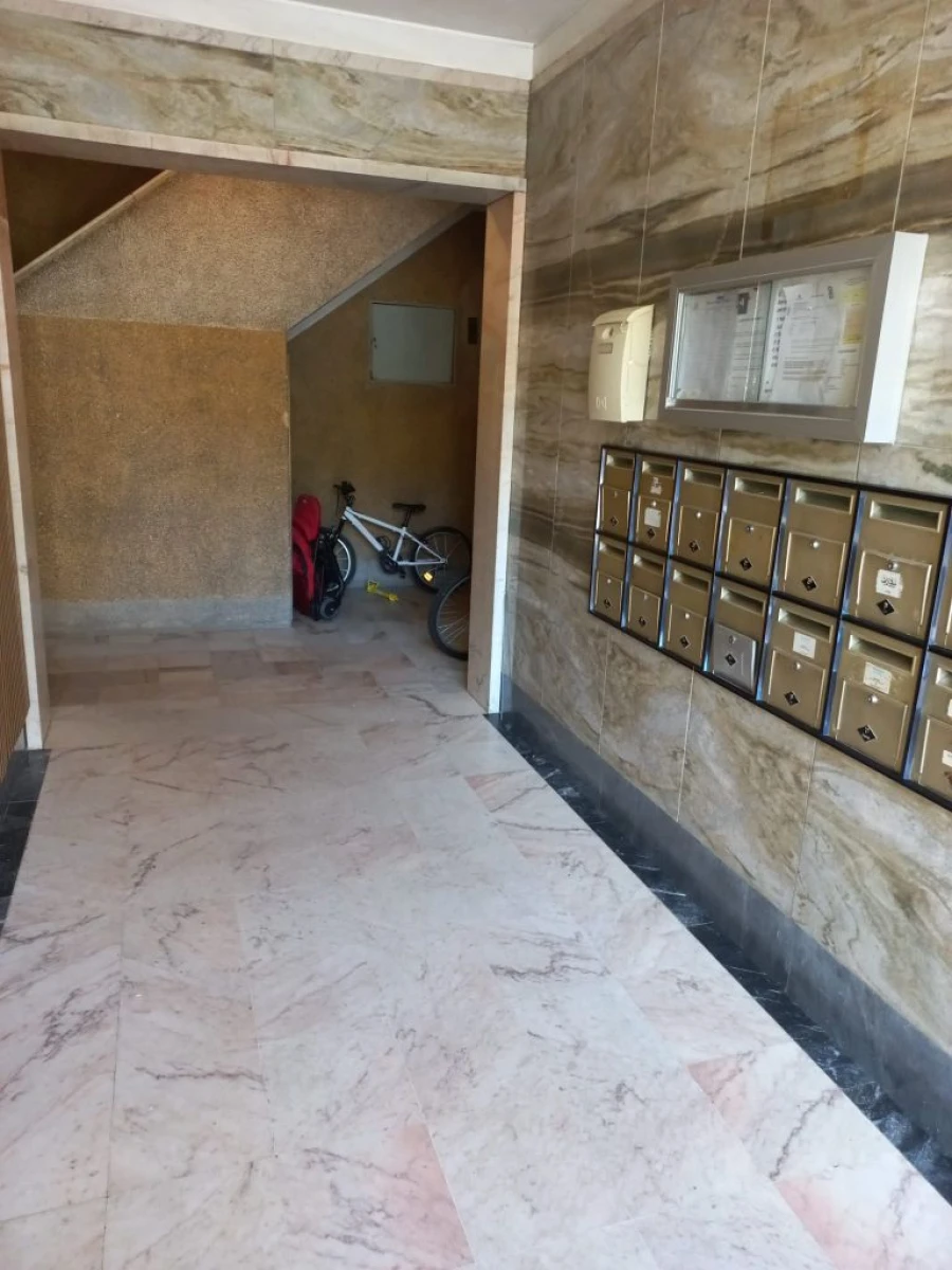 Apartamento T2 para Venda em Sacavém Foto 3