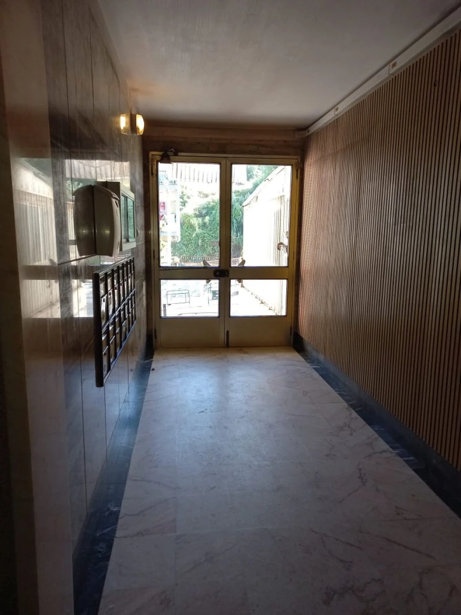 Apartamento T2 para Venda em Sacavém Foto 10