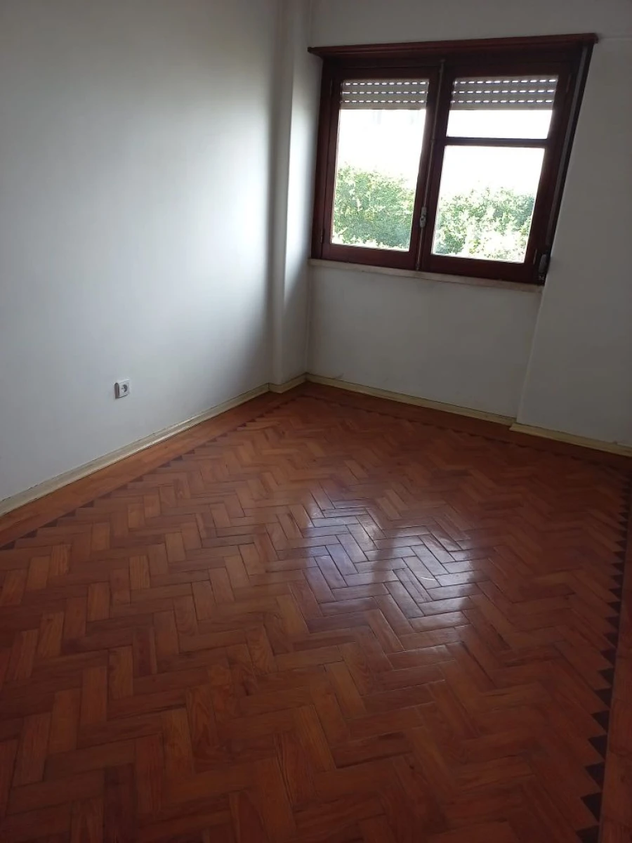 Apartamento T2 para Venda em Sacavém Foto 8