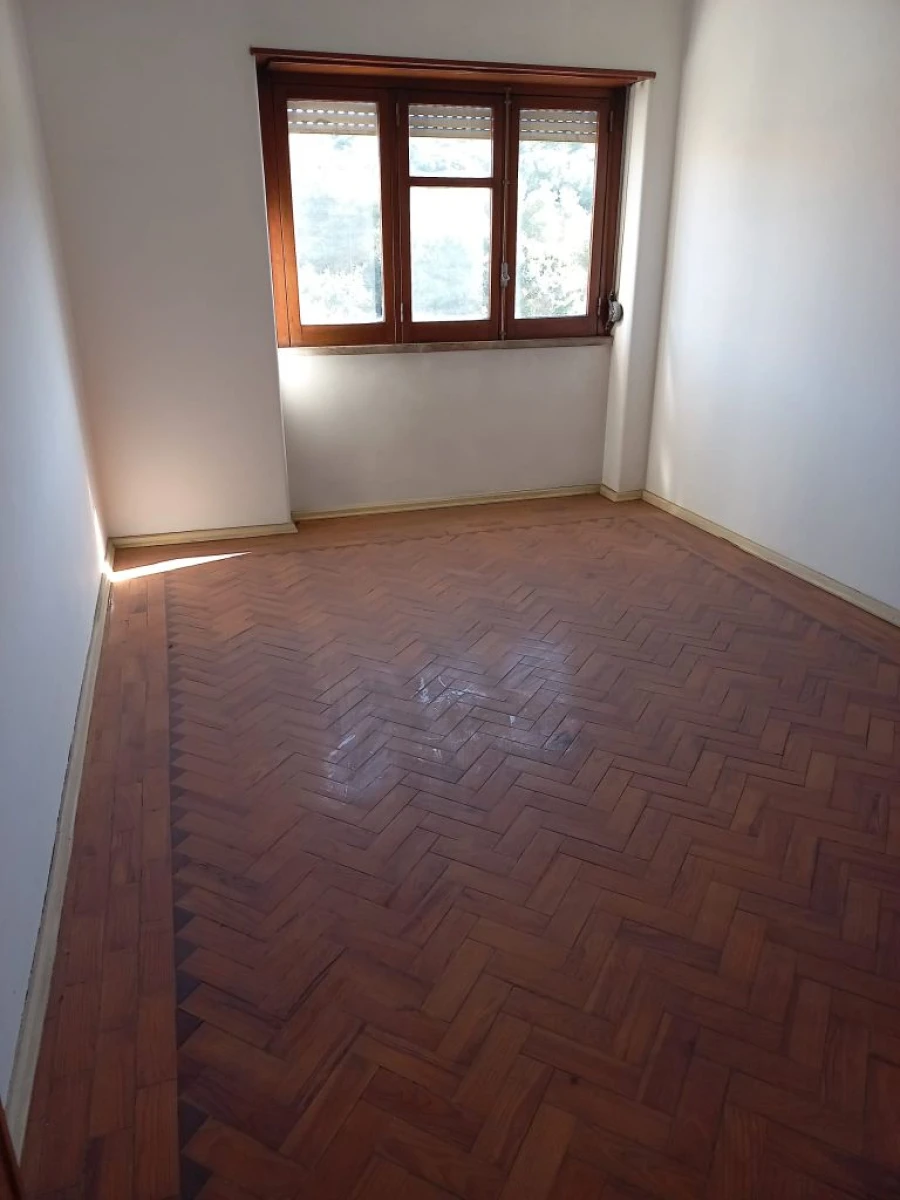 Apartamento T2 para Venda em Sacavém Foto 7