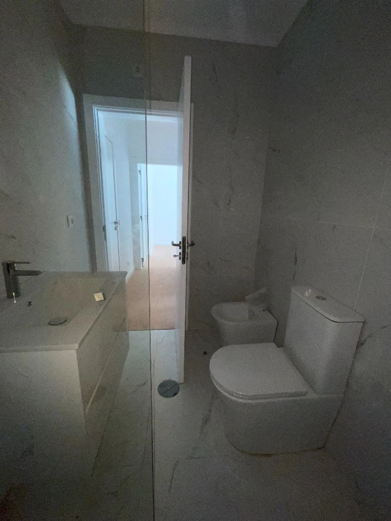 Apartamento T2 para Venda em Melres Foto 14