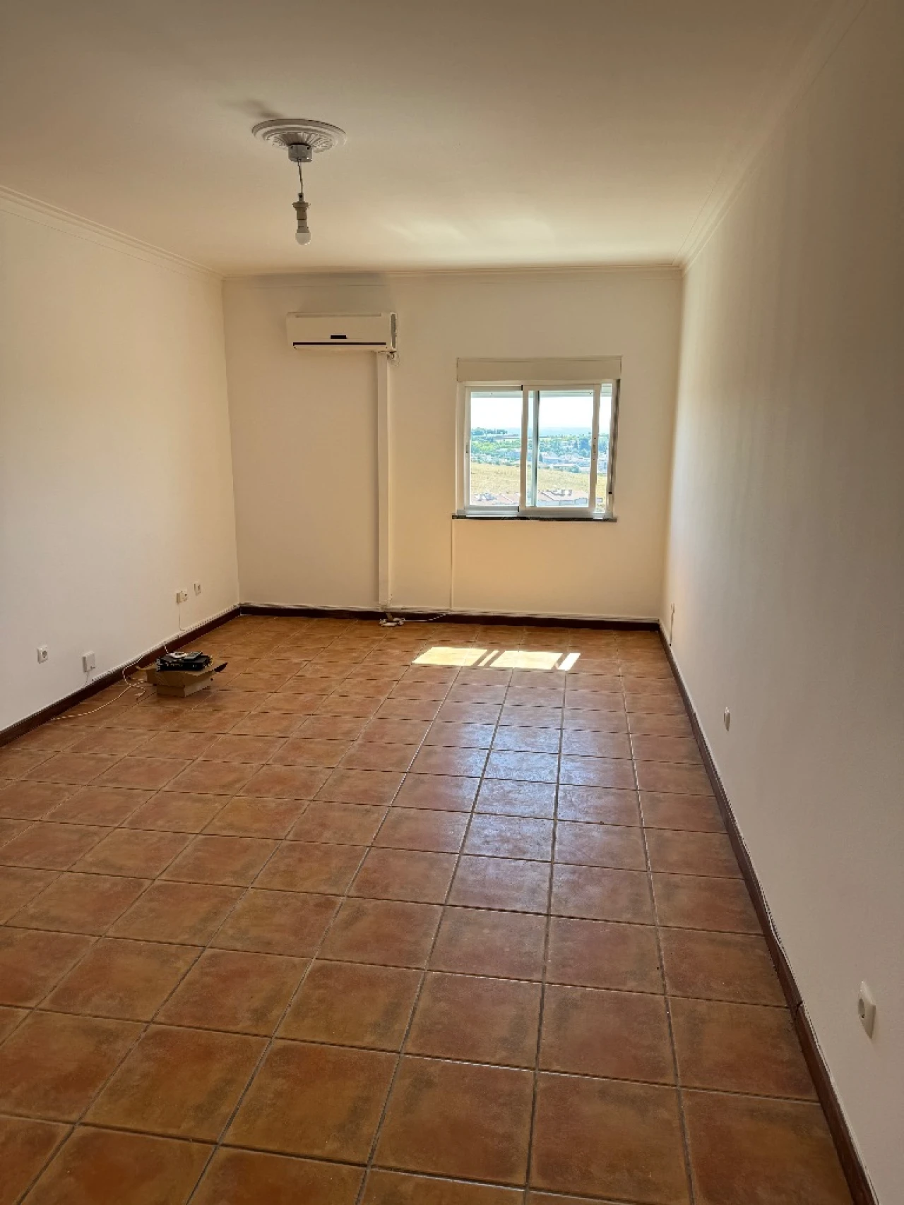 Apartamento T2 para Venda em Elvas Foto 2