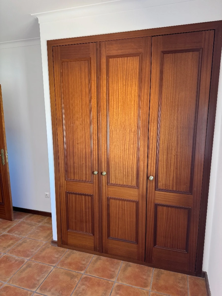 Apartamento T2 para Venda em Elvas Foto 17