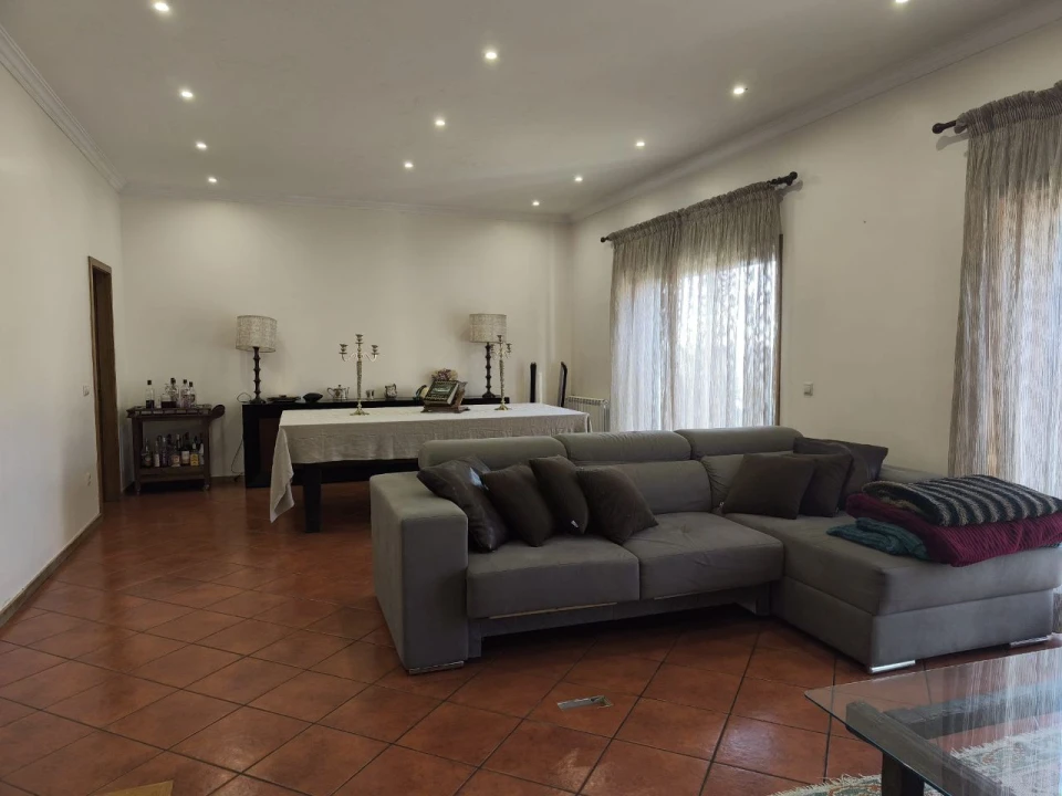 Moradia T6 para Venda em Junqueira Foto 1