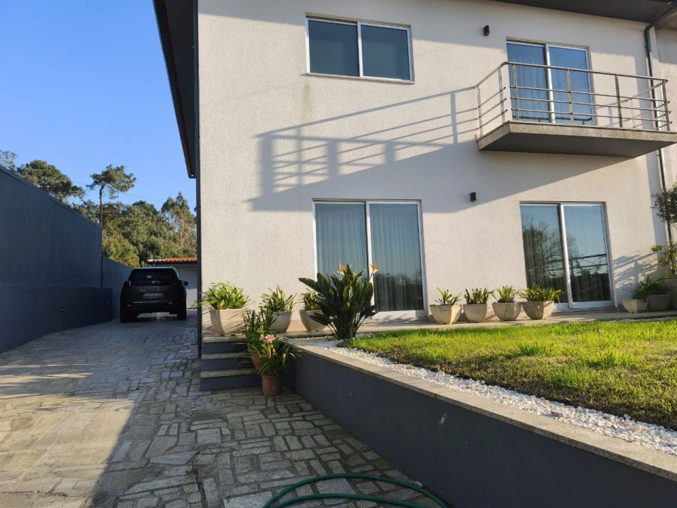 Moradia T6 para Venda em Junqueira Foto 19