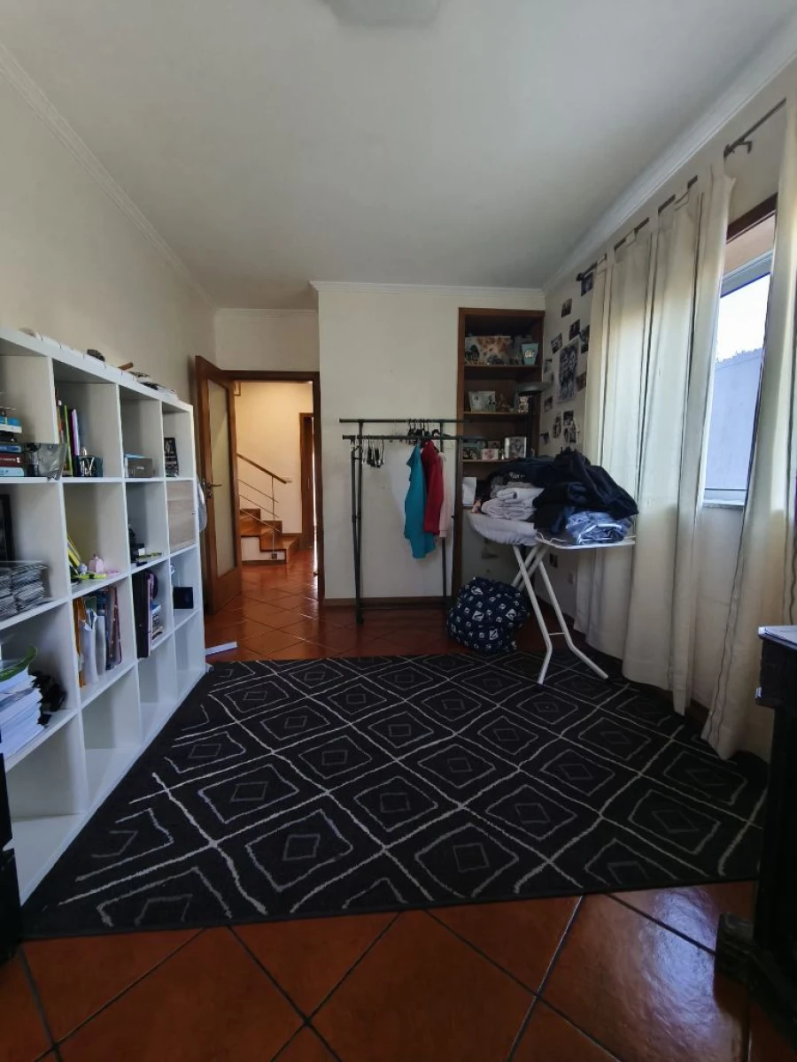 Moradia T6 para Venda em Junqueira Foto 8