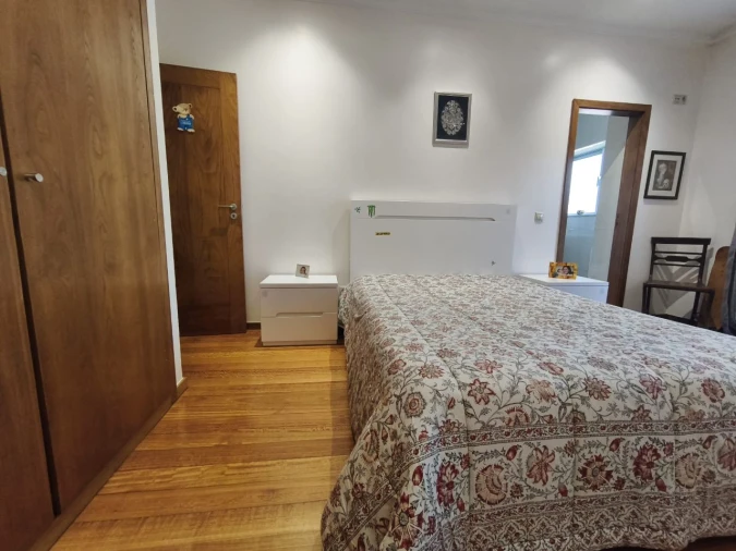 Moradia T6 para Venda em Junqueira Foto 13