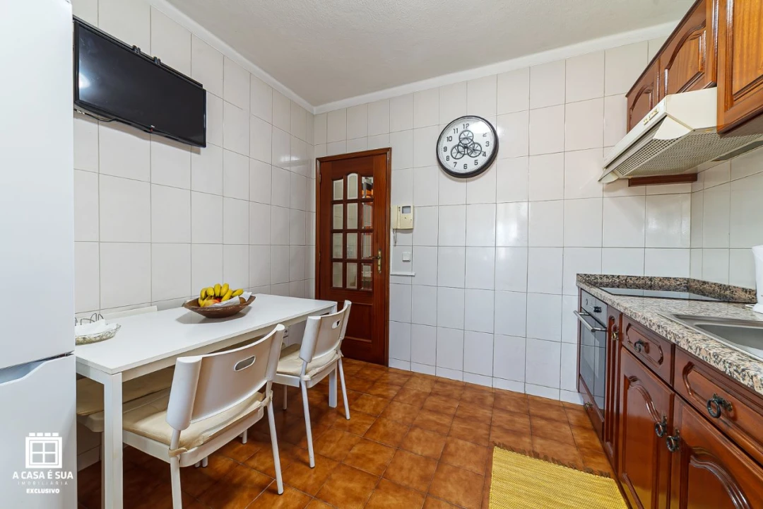 Apartamento T3 para Venda em Santa Maria da Feira Foto 12