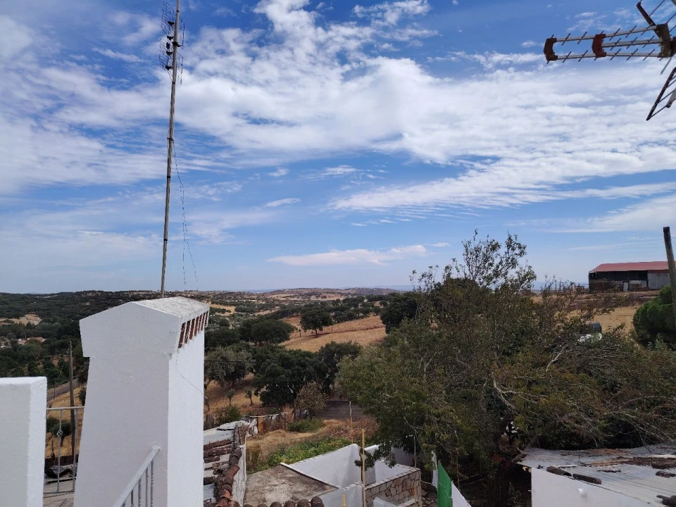 Moradia T2 para Venda em Vila viçosa Foto 39