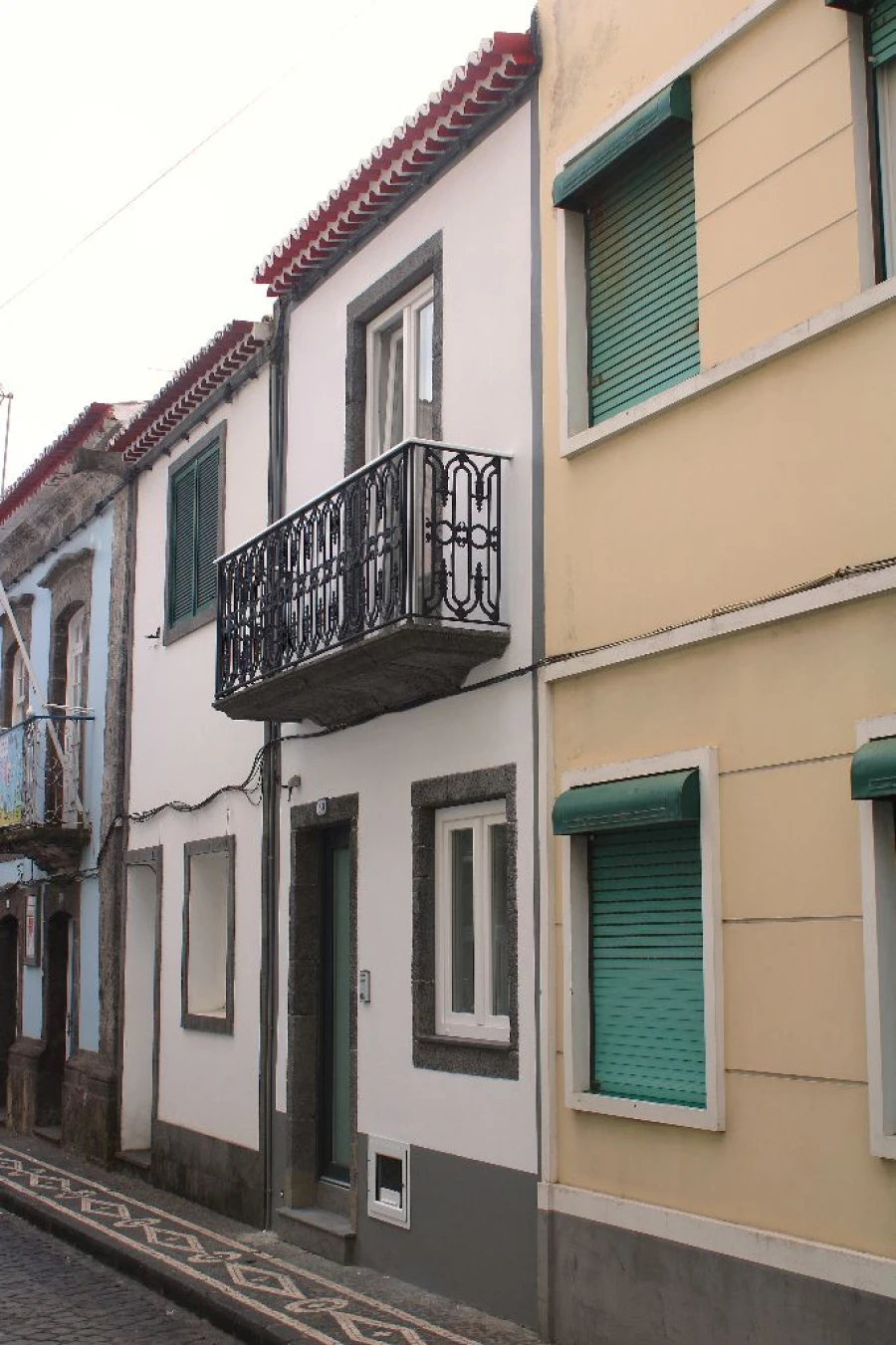 Moradia T3 para Venda em Ponta Delgada Foto 3