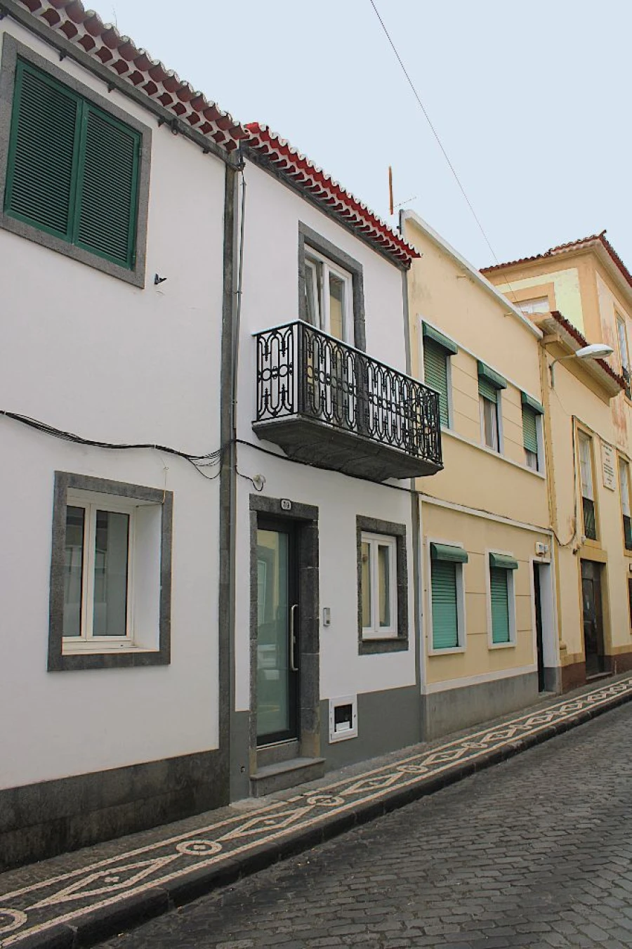 Moradia T3 para Venda em Ponta Delgada Foto 2