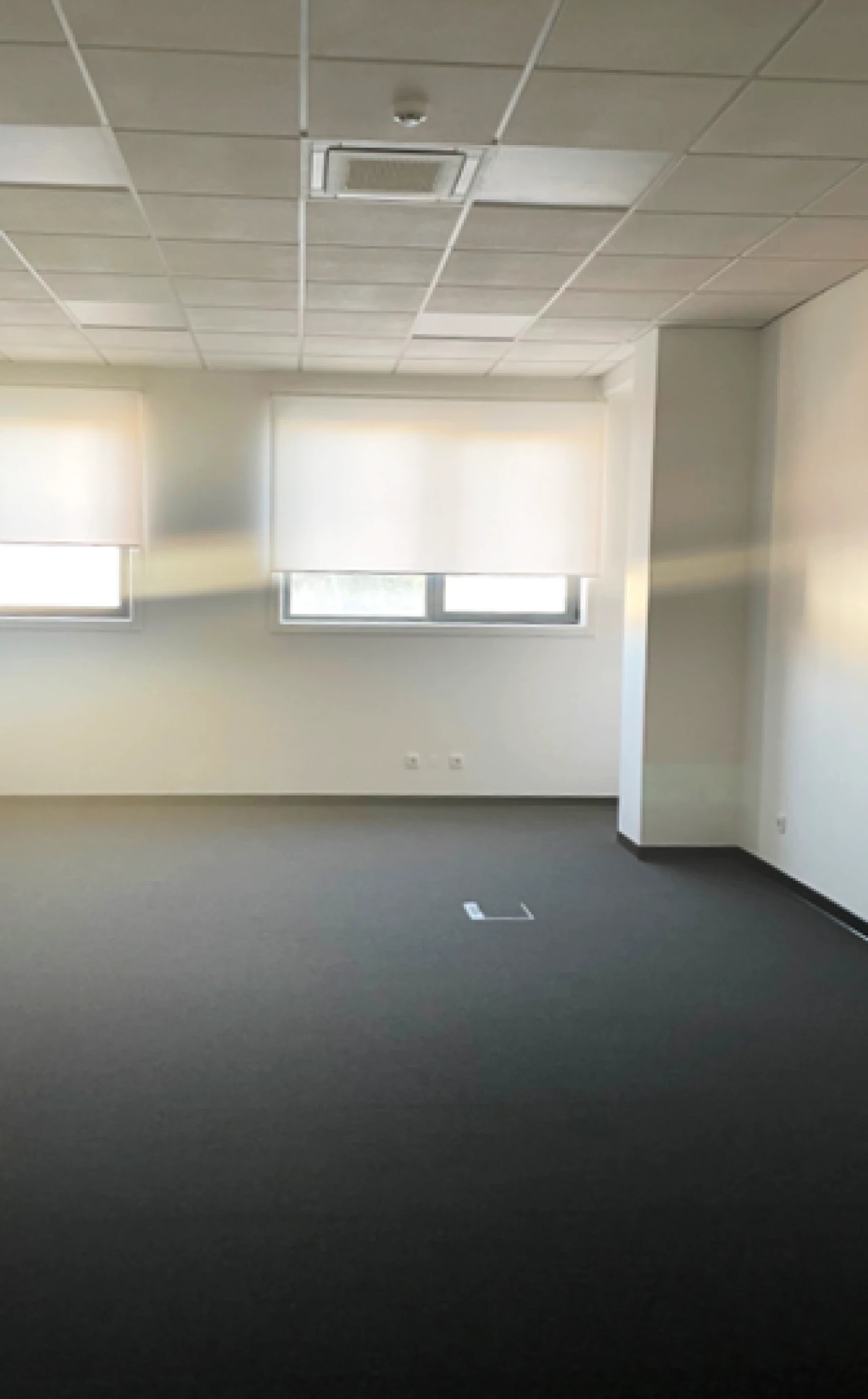 Escritório para Arrendamento em Carnaxide Foto 3