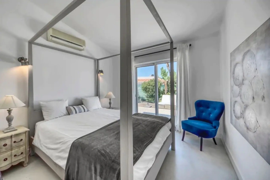 Moradia T4 para Arrendamento férias em Areias dos Moínhos Foto 19