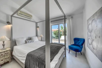 Moradia T4 para Arrendamento férias em Areias dos Moínhos