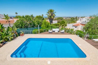 Moradia T4 para Arrendamento férias em Areias dos Moínhos