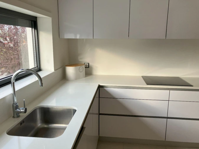 Moradia T3 para Arrendamento em Abade de Vermoim Foto 17