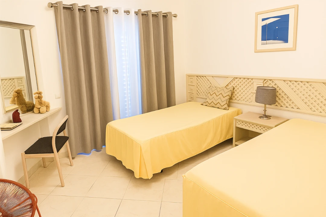 Apartamento T2 para Venda em Porches Foto 8