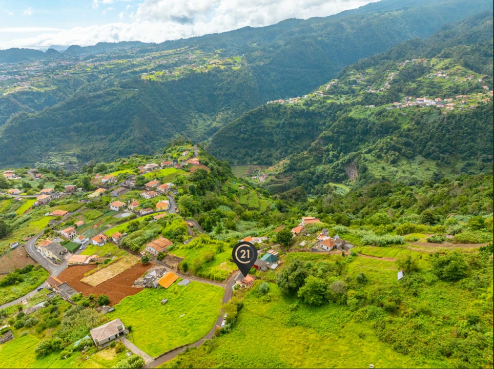 Moradia T4 para Venda em Pico Foto 19