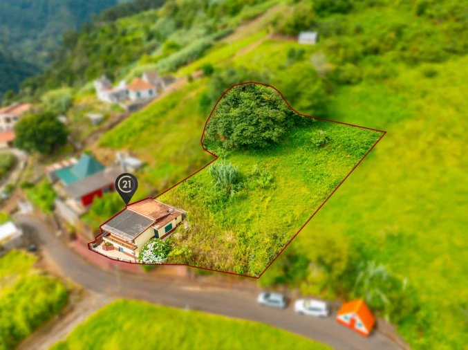 Moradia T4 para Venda em Pico Foto 5