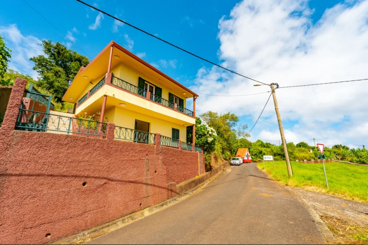 Moradia T4 para Venda em Pico Foto 18