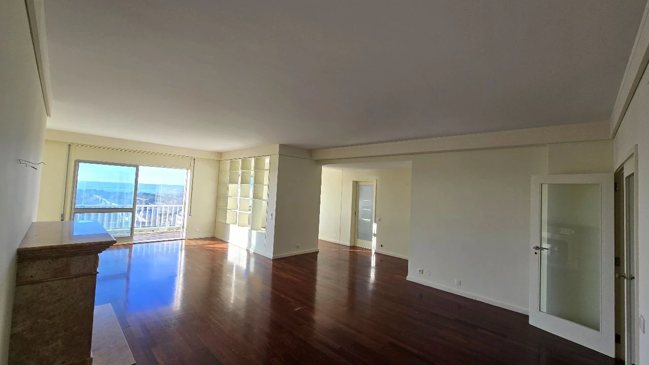Apartamento T4 para Venda em Porto Foto 2