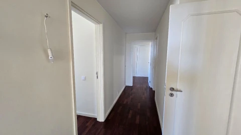 Apartamento T4 para Venda em Porto